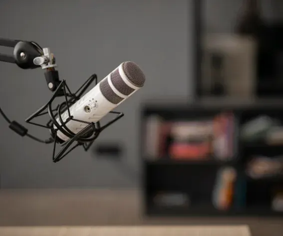 Top 5 Film Industry Podcasts for Indie Filmmakers