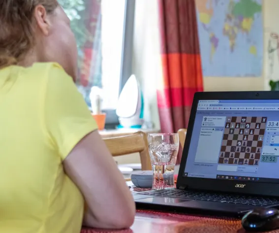 How Do Online Games Inspire Movie Creators?